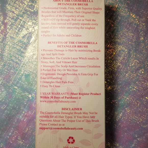 Cosmobella Detangler Brush - Picture 6 of 6